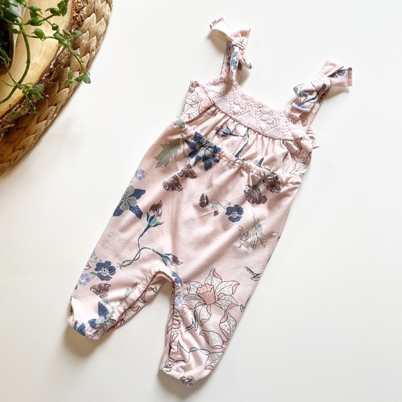 Jessica Simpson Other - Jessica Simpson Romper
